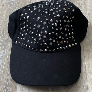Black rhinestone hat ✨